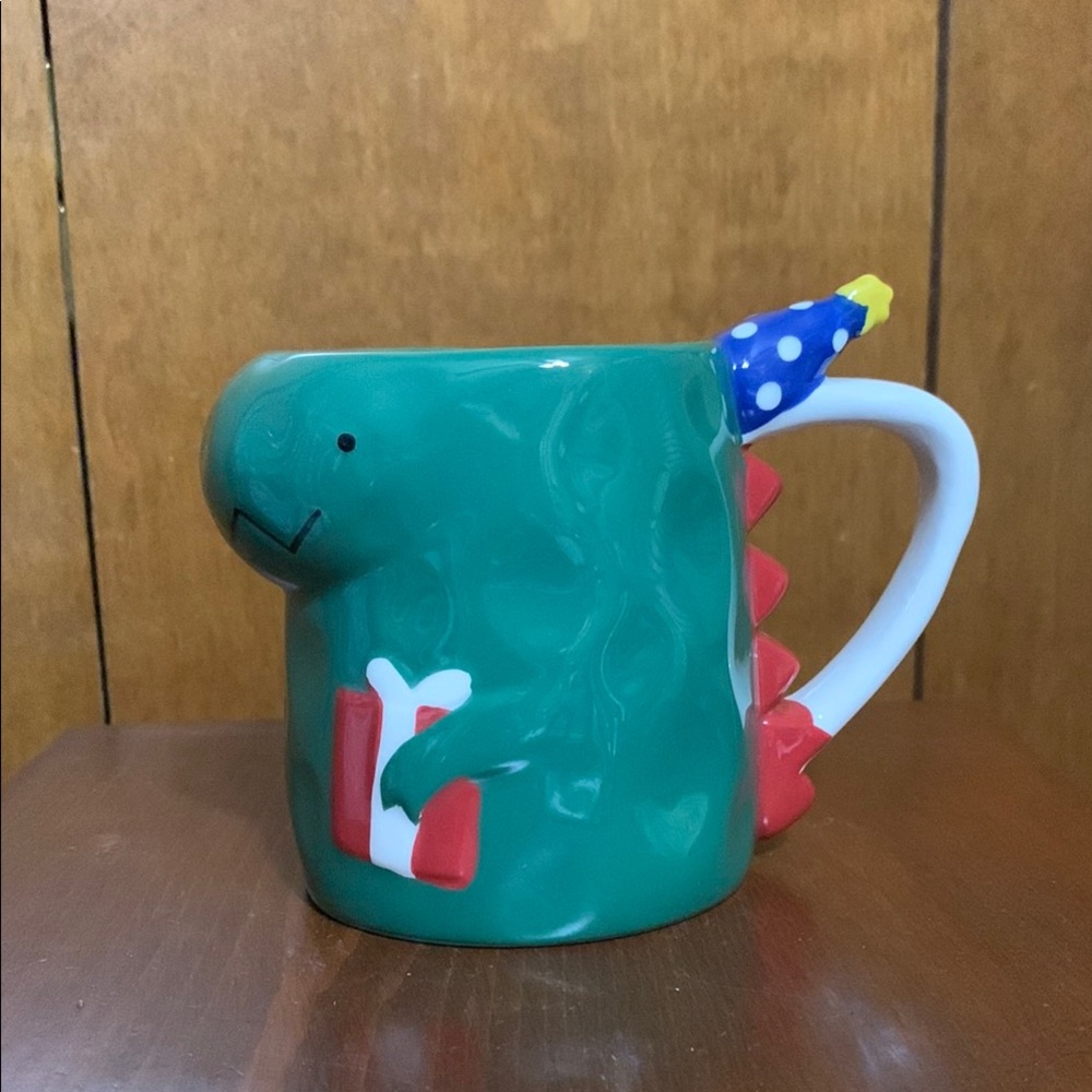 TAG- Green Dinosaur 🦖 Coffee Mug with Party Hat 🥳 Excellent “50th” birthday gift